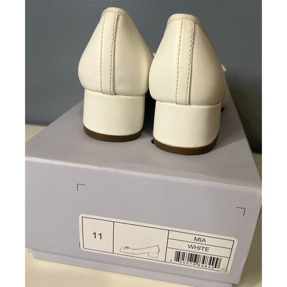 NIB Aerosoles Kids Mia Pump Shoes - Size 11 - Picture 7 of 8